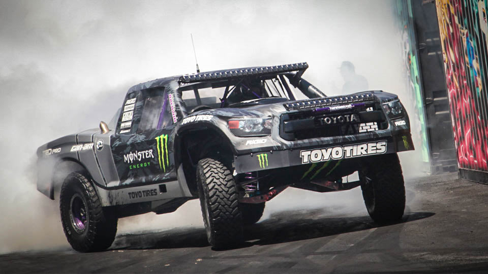 BJ Baldwin's 800HP Trophy Truck Decimates the Donut Garage