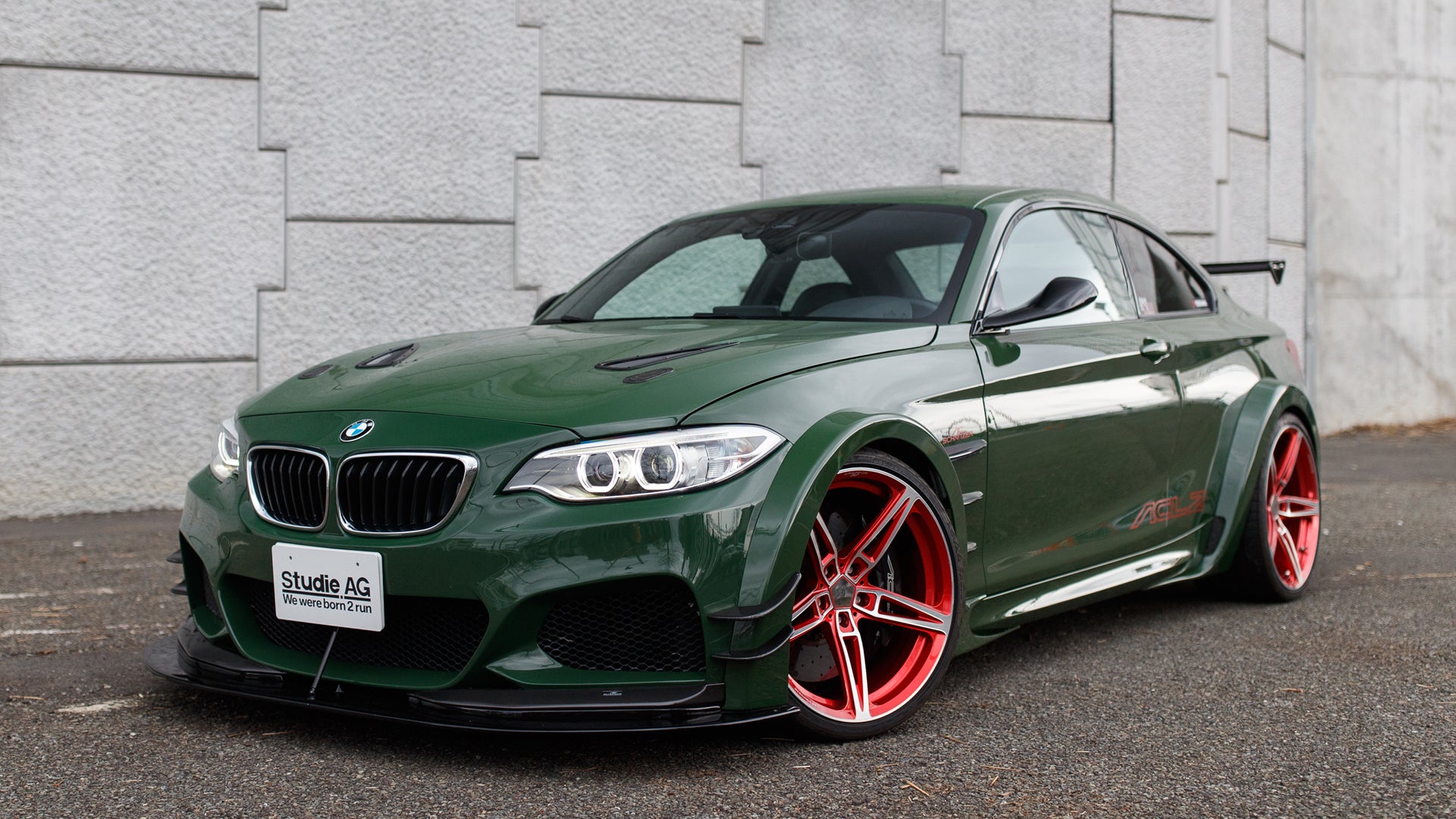 How Japan Tunes BMWs: Z8, 570hp AC Schnitzer M235i, + More From Team Studie