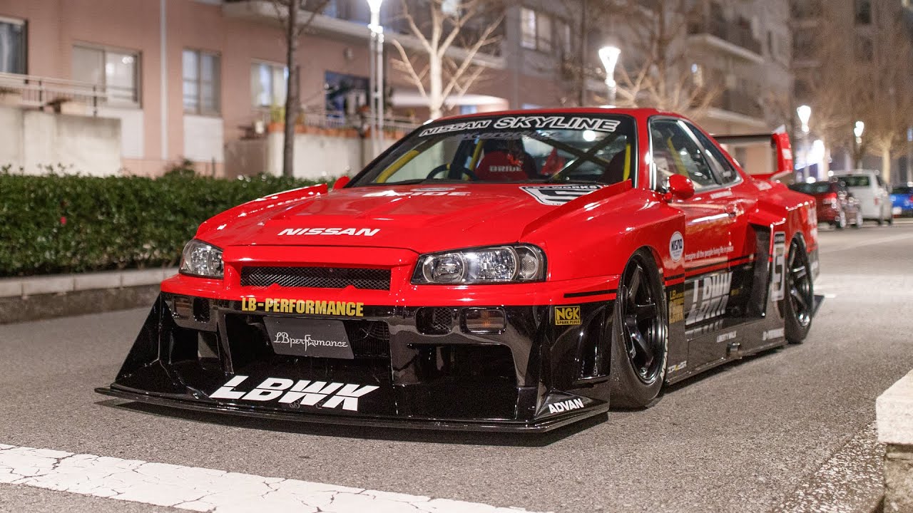 Carburated R34 Skyline?? Tokyo Auto Salon is Insane (and it's JDM Heaven)