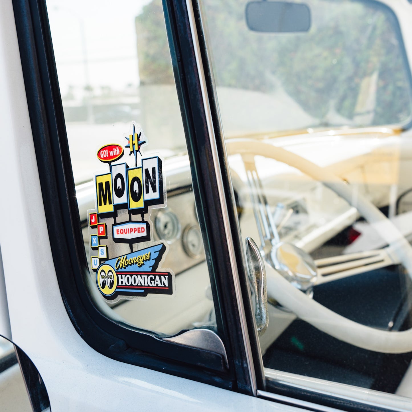 Hoonigan x Mooneyes MOON MOTEL Sticker (5")